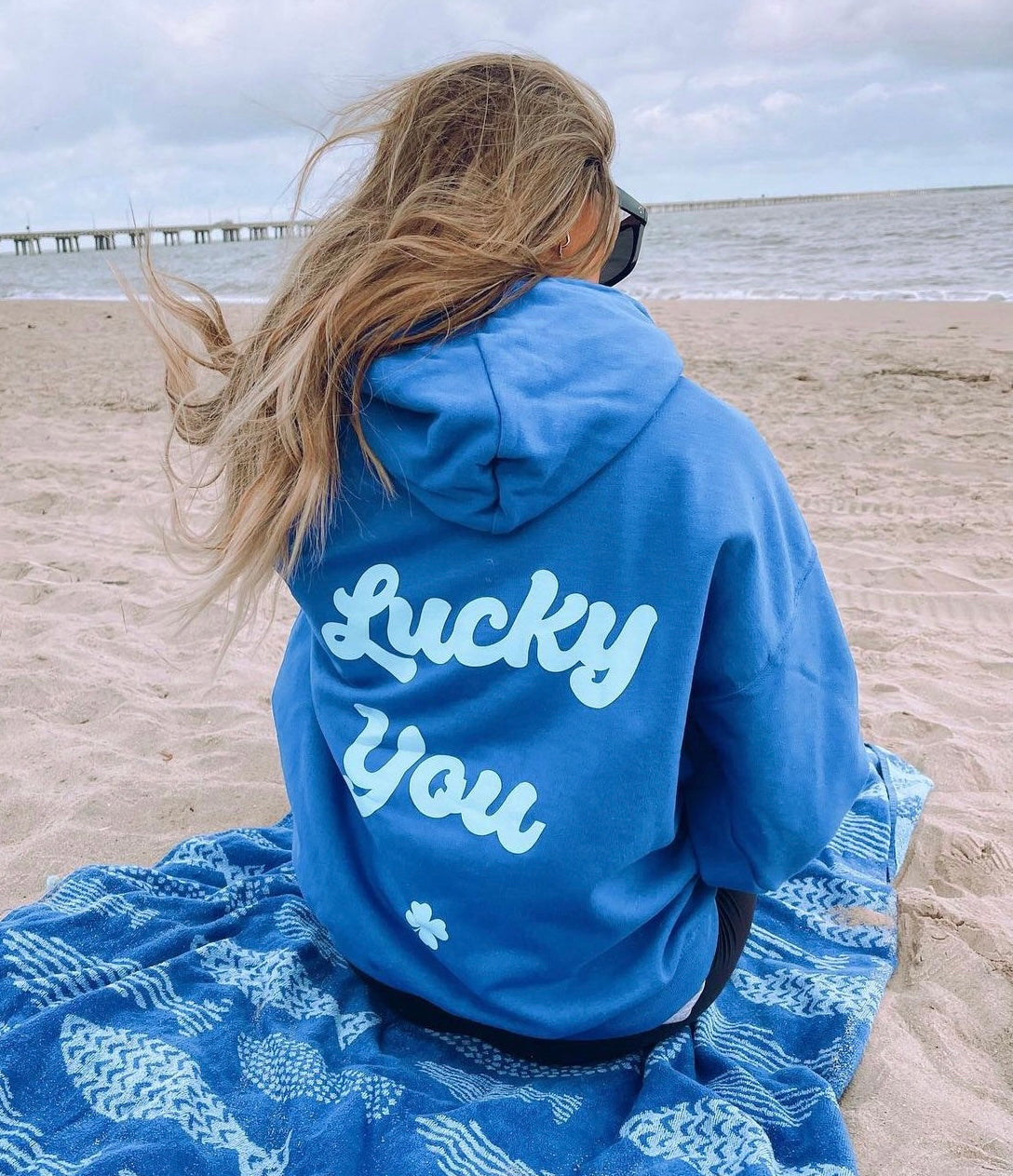 Lucky You Hoodie Emral